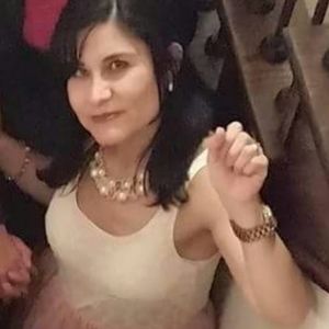 Meet your Posher, Alejandra